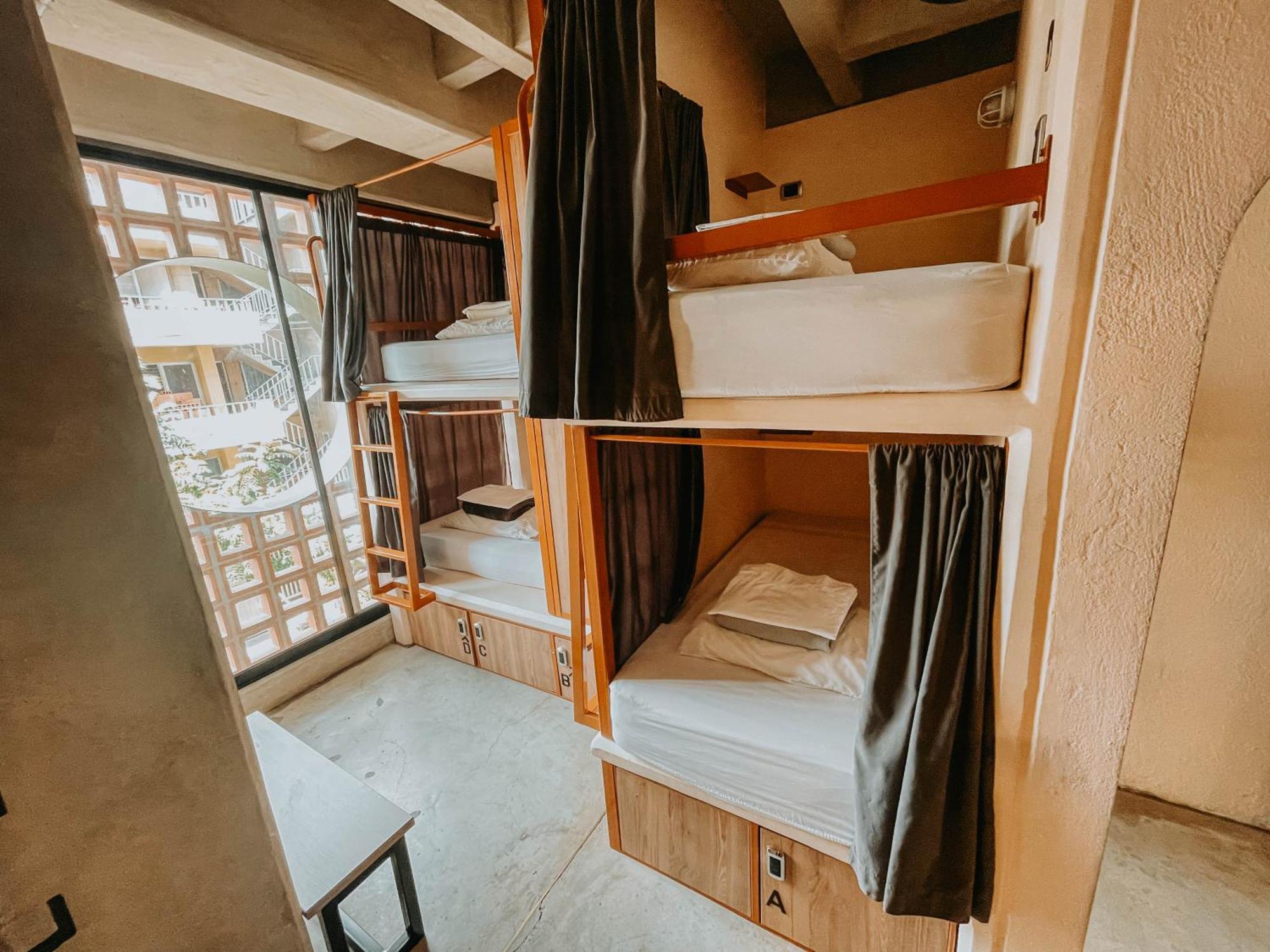 Viajero Medellin Hostel エクステリア 写真